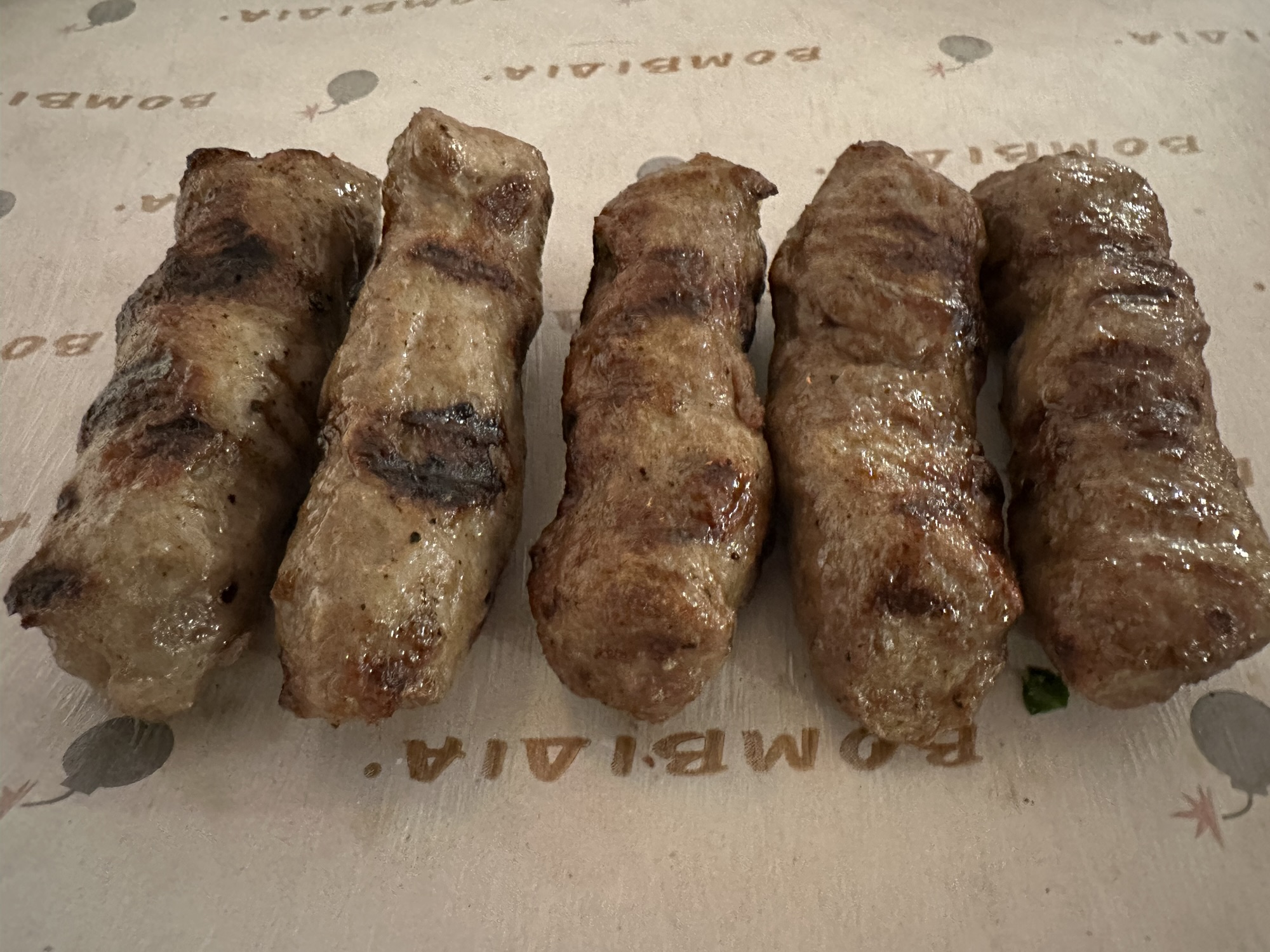 Support bots are not quite there